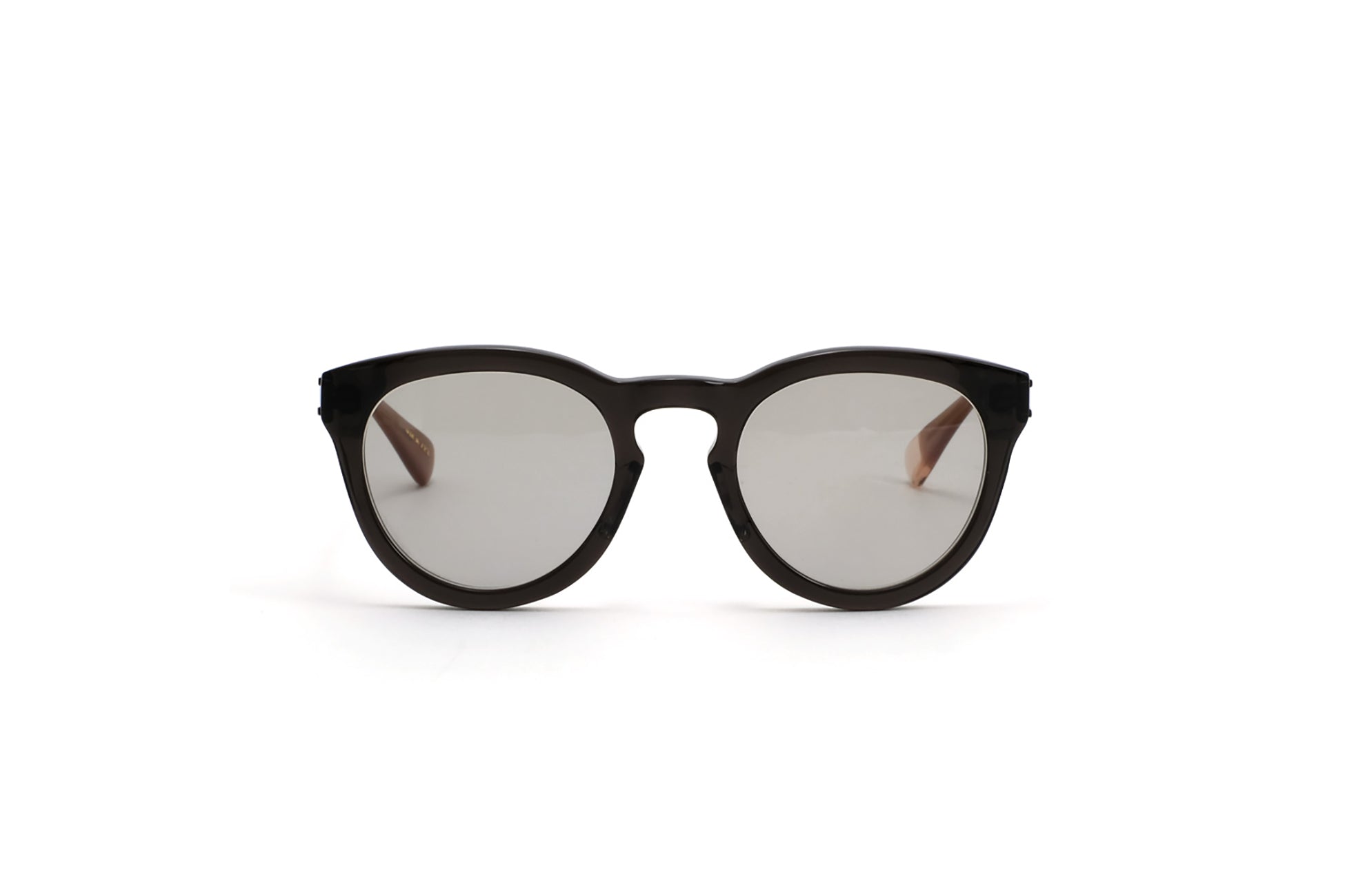 BLANC. ブランクサングラス　B0007 B0007_CLRBLK_ALMOND_MGRY_1.jpg