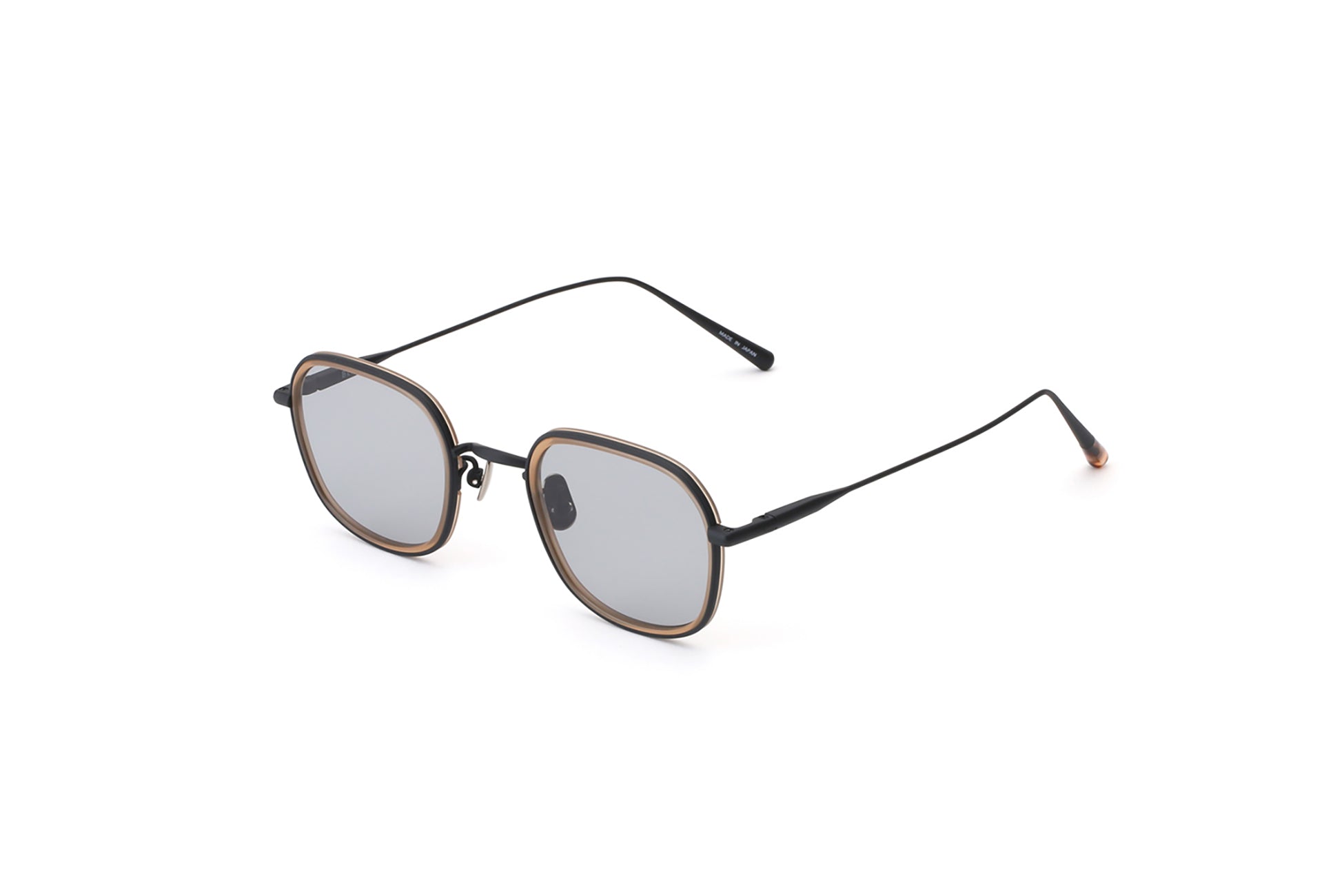 B0028 – BLANC..ONLINE STORE