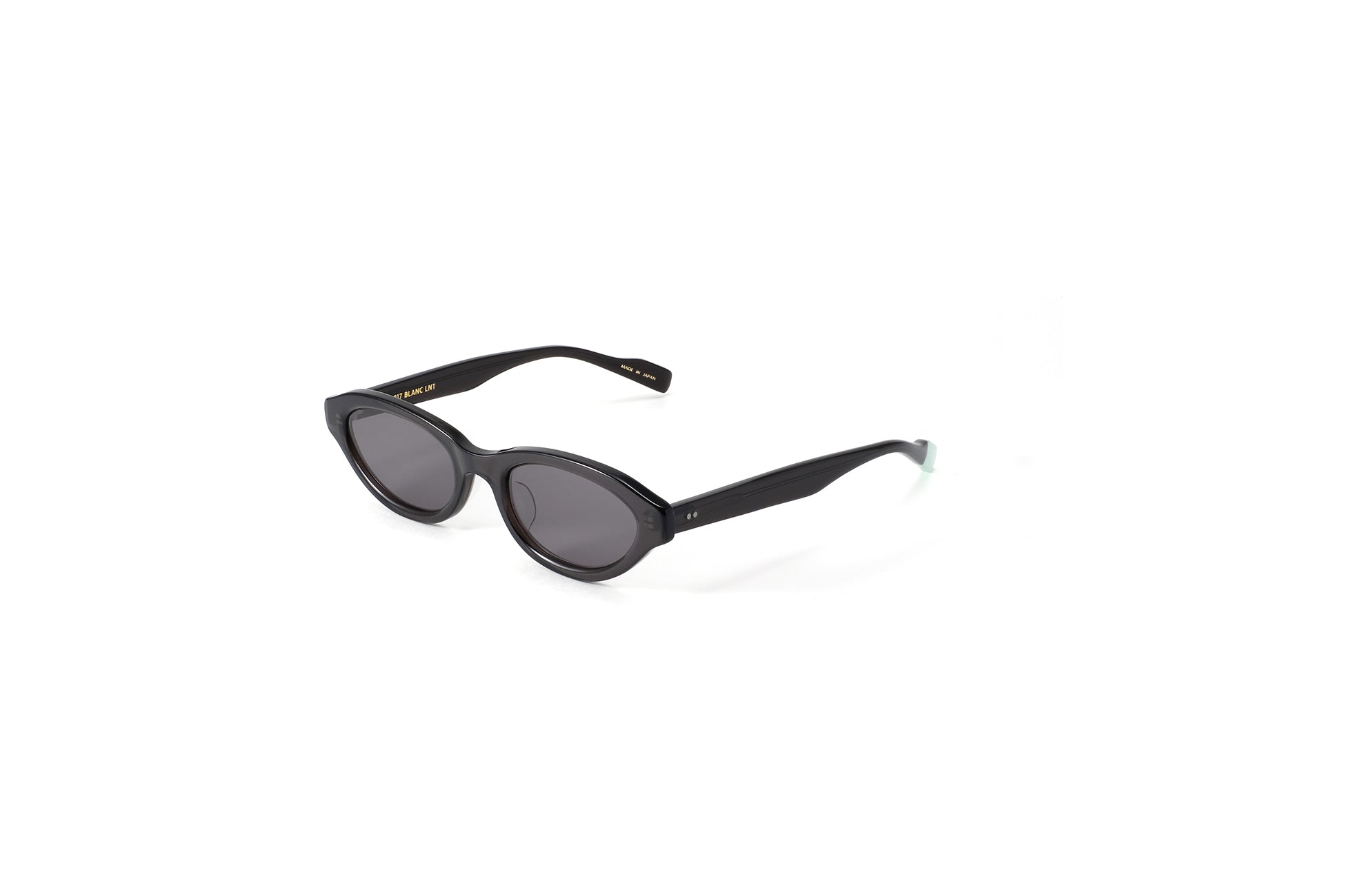 小物 blanc.. BE010 - CLR BLACK / GRY BE010 – BLANC..ONLINE STORE