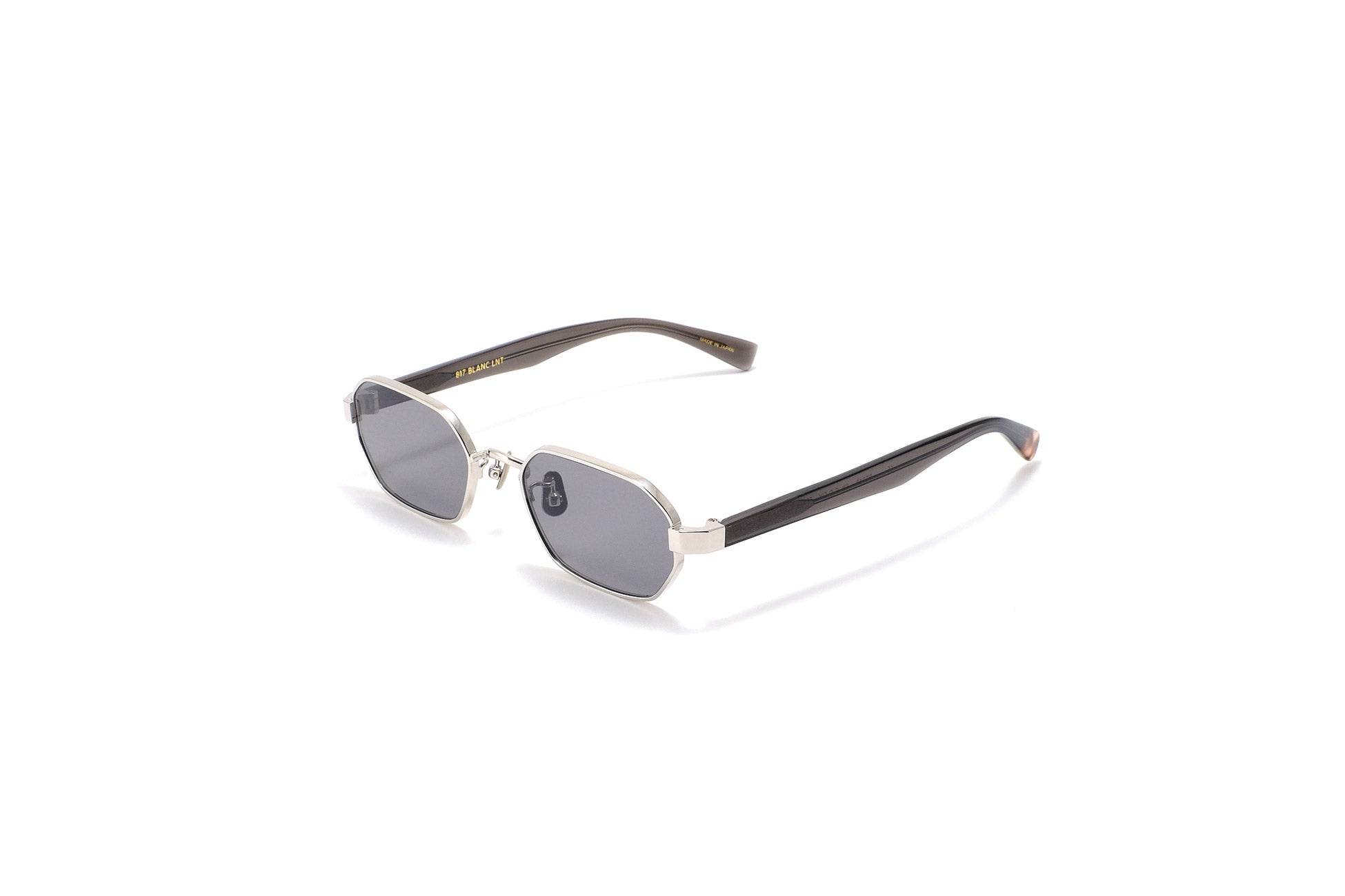 BLANC..ONLINE STORE