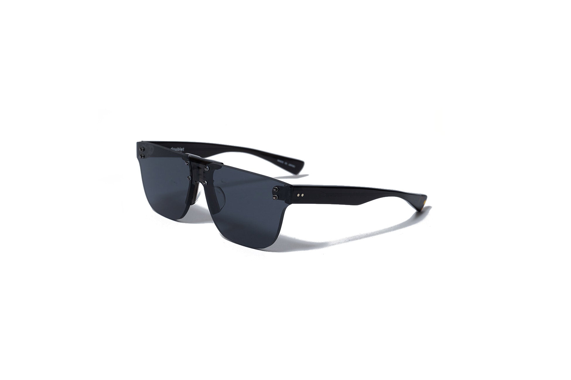 DB006 – BLANC..ONLINE STORE